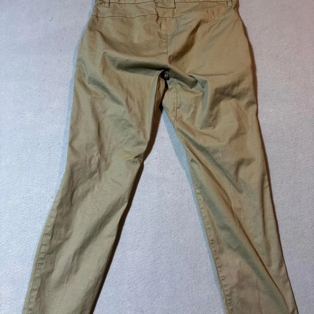 Fabletics Men's Tan and Cream Trousers